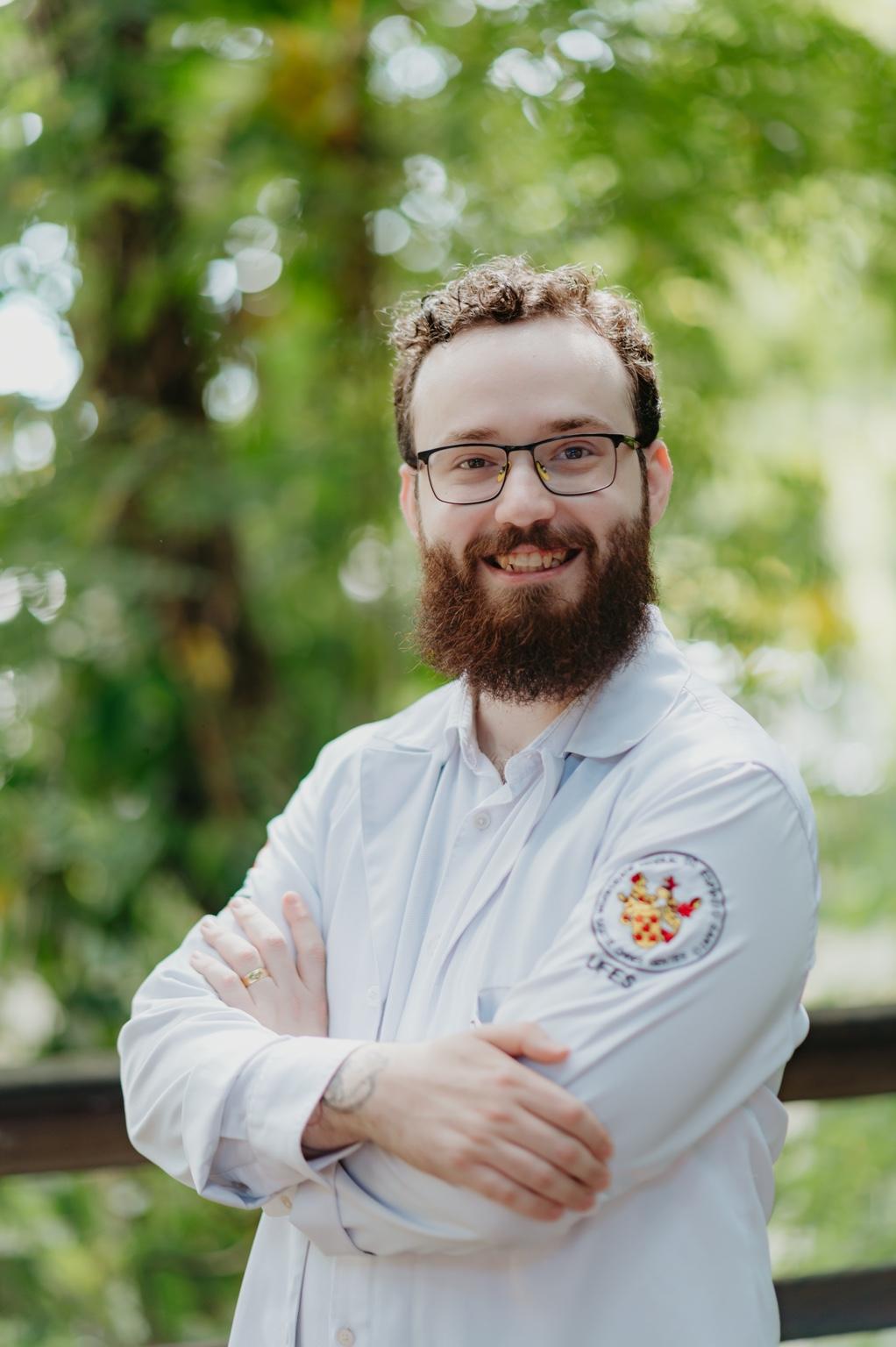 Dr. João Eduardo Ferraz em ambiente profissional